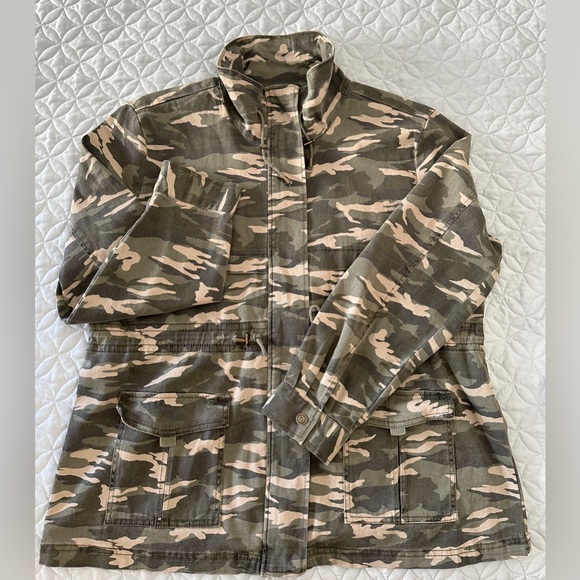 Kensie Jeans Camo Utility Jacket, size XL - Picture 10 of 13